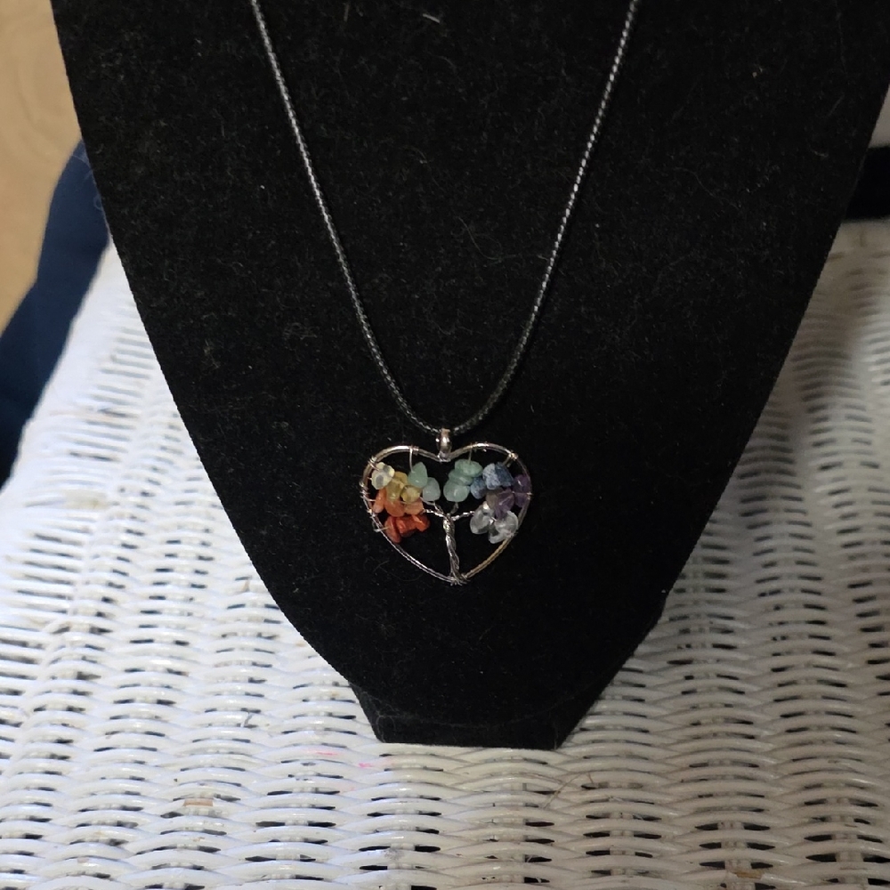 Multicolor Heart Pendant Necklace